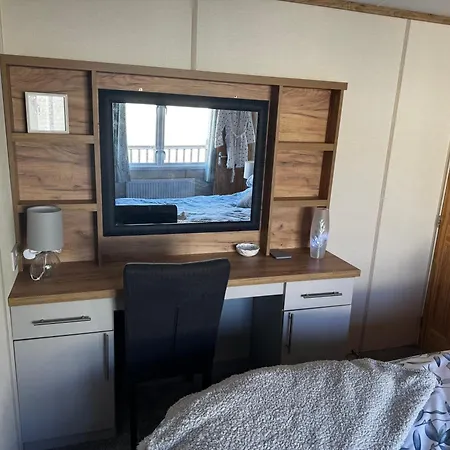 A & C Plot 41 - Hot Tub - 1 Double Bedroom- 1 Twin 2 Bathrooms 4 Pm Check In No Commercial Vans - Plot 41 Check In 4 Pm 41 Pet Friendly * High Hesket