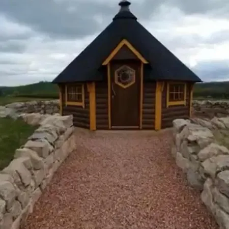 A & C Plot 41 - Hot Tub - 1 Double Bedroom- 1 Twin 2 Bathrooms 4 Pm Check In No Commercial Vans - Plot 41 Check In 4 Pm Кемпинг