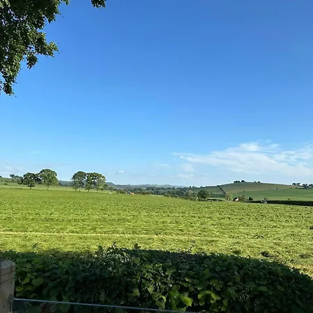 A & C Plot 41 - Hot Tub - 1 Double Bedroom- 1 Twin 2 Bathrooms 4 Pm Check In No Commercial Vans - Plot 41 Check In 4 Pm 41 Pet Friendly Kamp alanı High Hesket